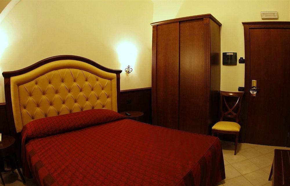 Bed and Breakfast Domus Augusta Roma Exterior foto